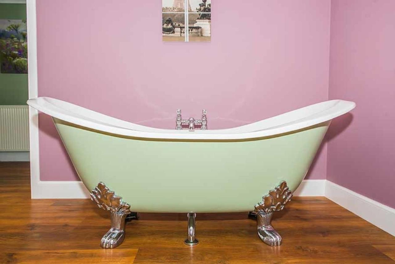 Douglas Fir Lodge With Hot Tub Near Cupar Fife Luthrie Extérieur photo